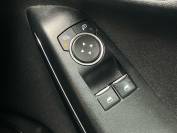 FORD FIESTA 2018 (18)