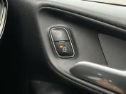 FORD FIESTA 2018 (18)