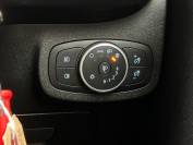 FORD FIESTA 2018 (18)
