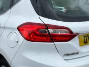 FORD FIESTA 2018 (18)