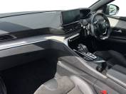 PEUGEOT 5008 2020 (70)