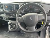 PEUGEOT EXPERT 2023 (73)
