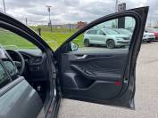 FORD FOCUS 2024 (24)