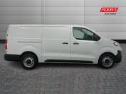 PEUGEOT EXPERT 2023 (72)