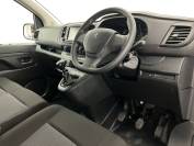 PEUGEOT EXPERT 2023 (72)