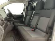 PEUGEOT EXPERT 2023 (72)
