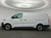 PEUGEOT EXPERT 2023 (72)