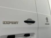 PEUGEOT EXPERT 2023 (72)