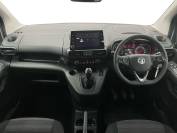 VAUXHALL COMBO-LIFE 2020 (70)