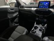 FORD KUGA 2021 (21)
