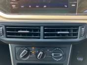 VOLKSWAGEN POLO 2020 (70)