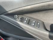 VAUXHALL CROSSLAND 2022 (22)