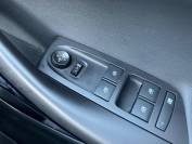 VAUXHALL ASTRA 2018 (68)