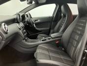 MERCEDES-BENZ A CLASS 2018 (18)