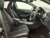 MERCEDES-BENZ A CLASS 2018 (18)