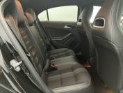 MERCEDES-BENZ A CLASS 2018 (18)