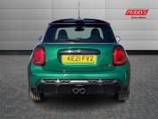 MINI HATCHBACK 2021 (21)