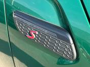 MINI HATCHBACK 2021 (21)