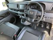 VAUXHALL VIVARO 2021 (21)