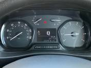 VAUXHALL VIVARO 2021 (21)