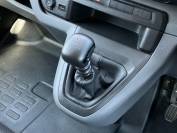 VAUXHALL VIVARO 2021 (21)