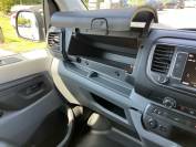 VAUXHALL VIVARO 2021 (21)