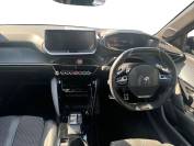 PEUGEOT 208 2023 (23)