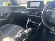 PEUGEOT 208 2023 (23)