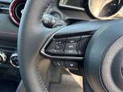 MAZDA 2 2025 (25)