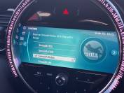 MINI HATCHBACK 2021 (21)