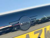 MINI HATCHBACK 2021 (21)
