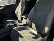 FORD KUGA 2024 (73)