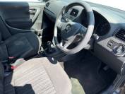 VOLKSWAGEN POLO 2016 (66)