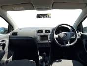 VOLKSWAGEN POLO 2016 (66)