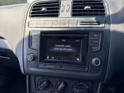 VOLKSWAGEN POLO 2016 (66)