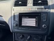 VOLKSWAGEN POLO 2016 (66)