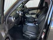 MINI COUNTRYMAN 2011 (61)