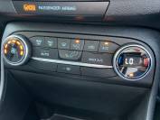 FORD FIESTA 2019 (19)