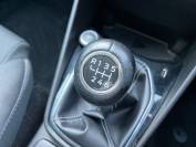 FORD FIESTA 2019 (19)