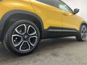 JEEP AVENGER 2024 (74)