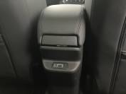 JEEP AVENGER 2024 (74)