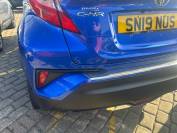 TOYOTA C-HR 2019 (19)