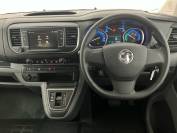VAUXHALL VIVARO-LIFE 2022 (22)