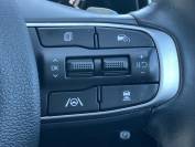 KIA SPORTAGE 2022 (22)