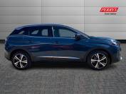 PEUGEOT 3008 2022 (22)