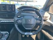 PEUGEOT 3008 2022 (22)