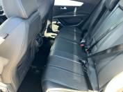 PEUGEOT 3008 2022 (22)
