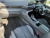 PEUGEOT 5008 2019 (69)