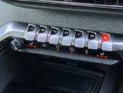 PEUGEOT 5008 2019 (69)