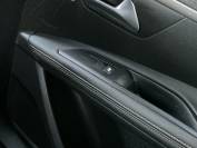 PEUGEOT 5008 2019 (69)